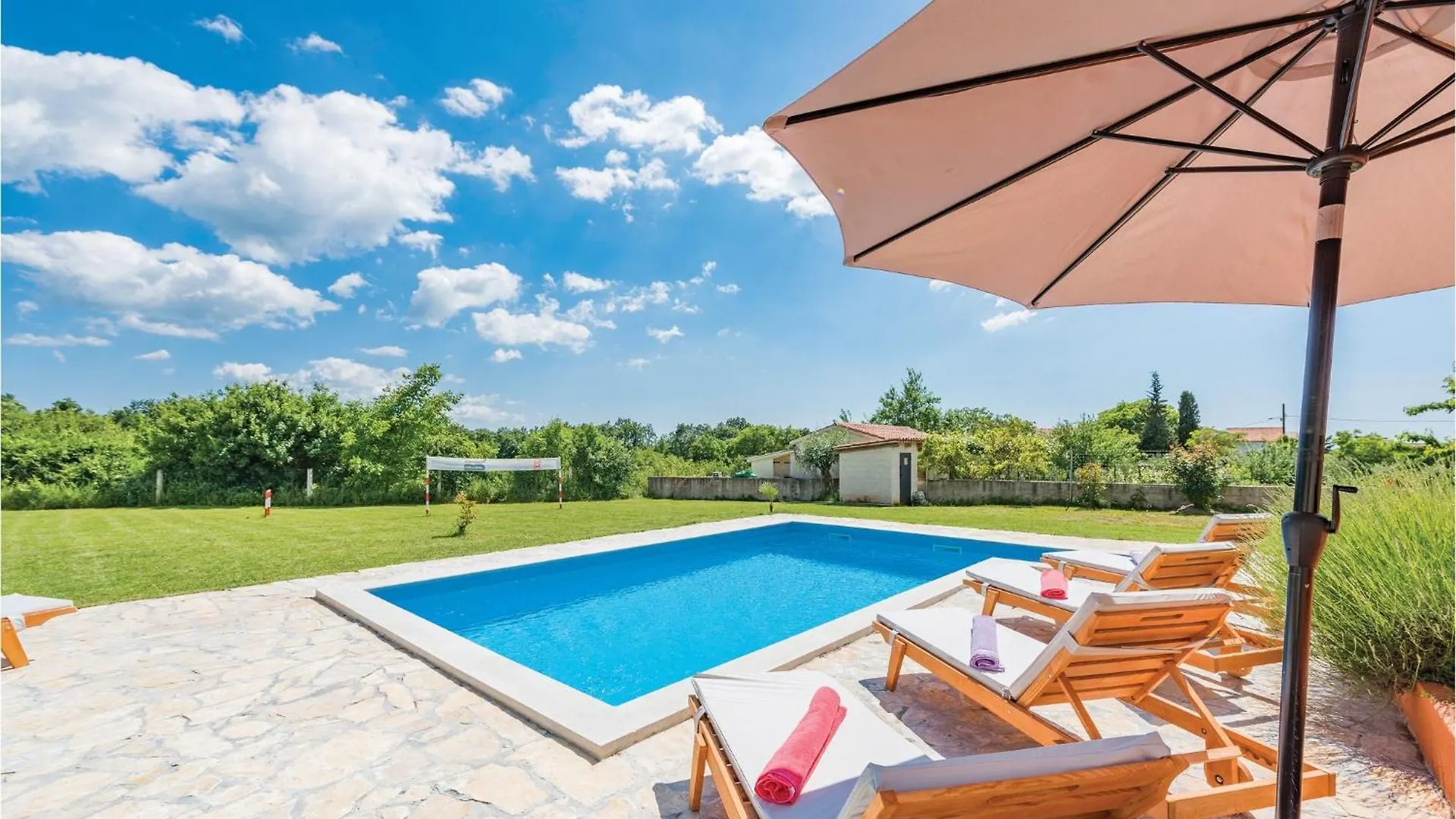 Stunning Home In Peresiji With Kitchen Croatia